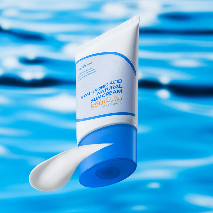 ISNTREE Hyaluronic Acid Natural Sun Cream SPF50+ PA++++ (50mL) - Image 5